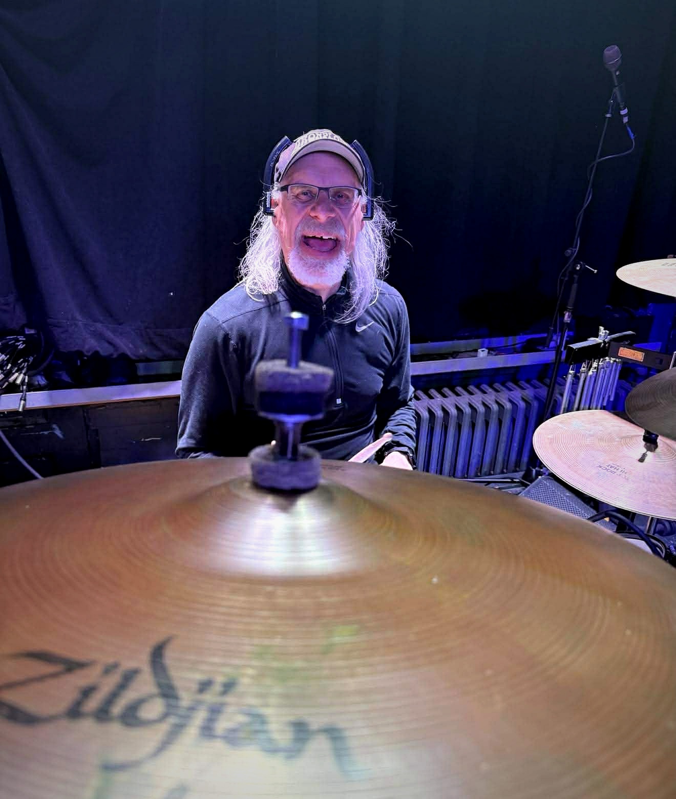 Rökker performing behind the drums